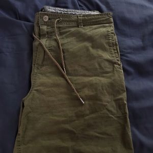 Dravus Shorts